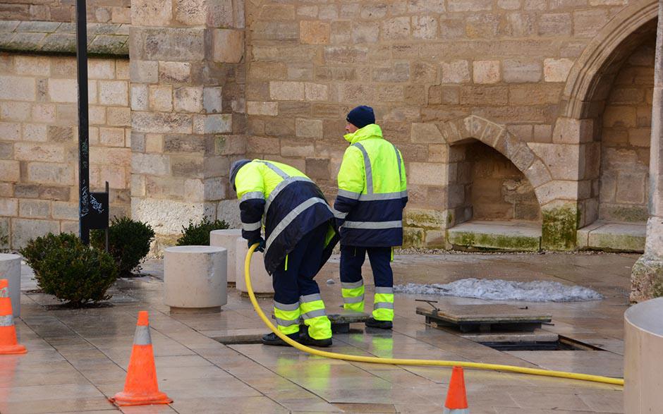 camion assainissement Mandres-les-Roses